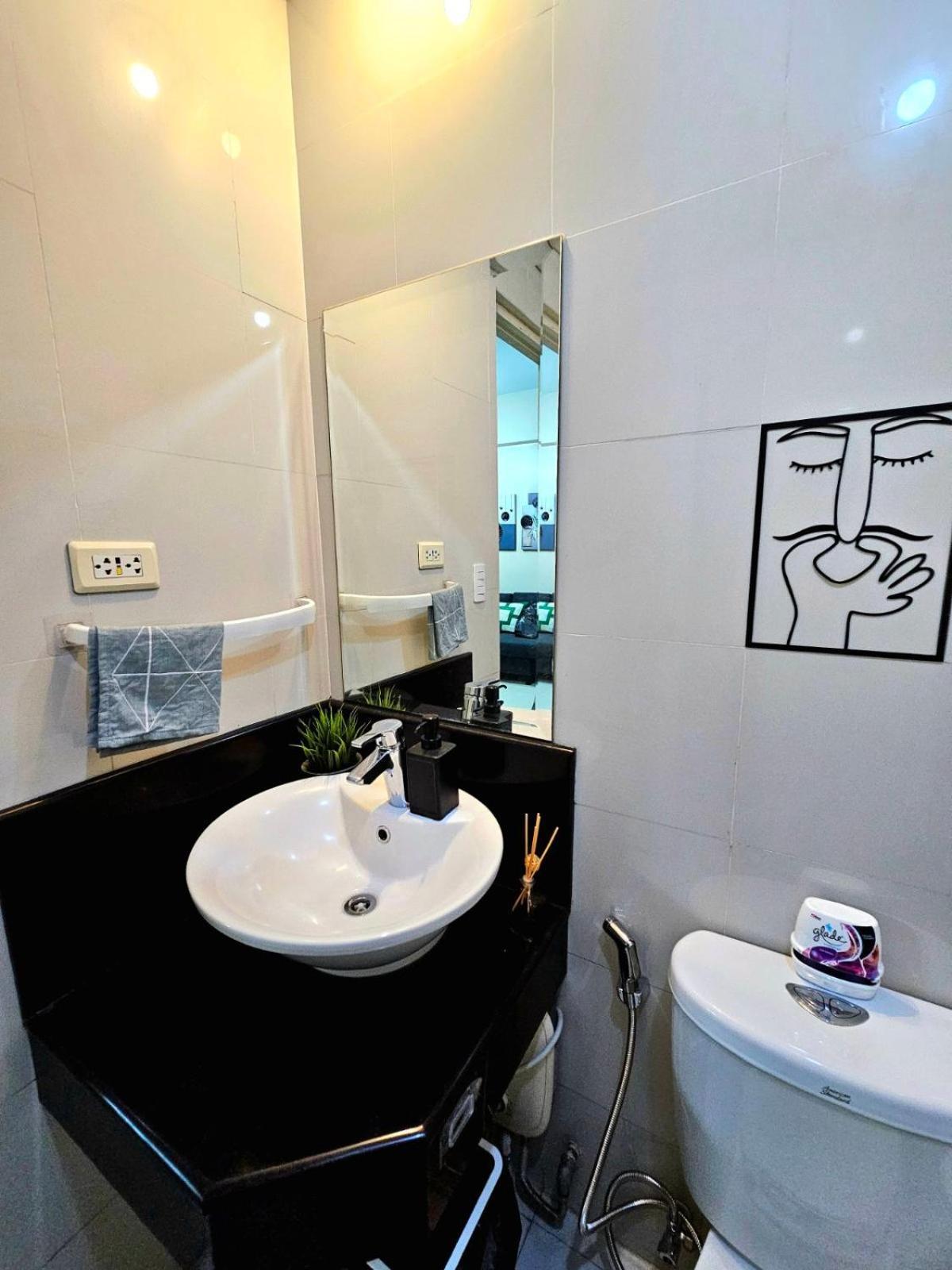 Apartment Airport Comfort Place Across Naia T3